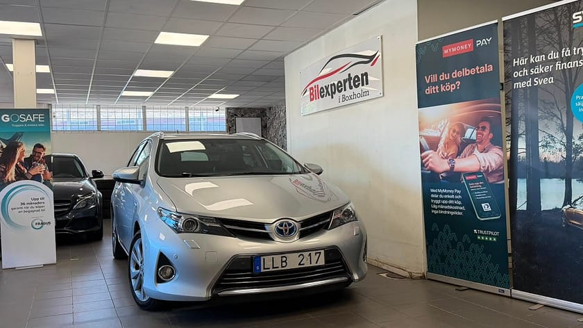 Bild 1 av Toyota Auris Touring Sports Hybrid e-CVT Executive Euro 5