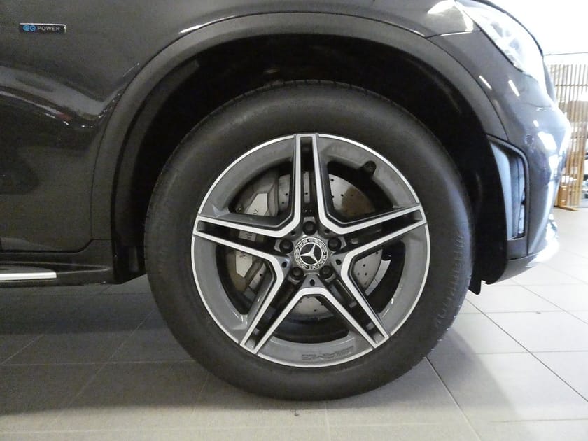 Bild 4 av Mercedes-Benz GLC 300 de 4MATIC AMG Line Drag-Kamera-Värmare-Navi-SoV