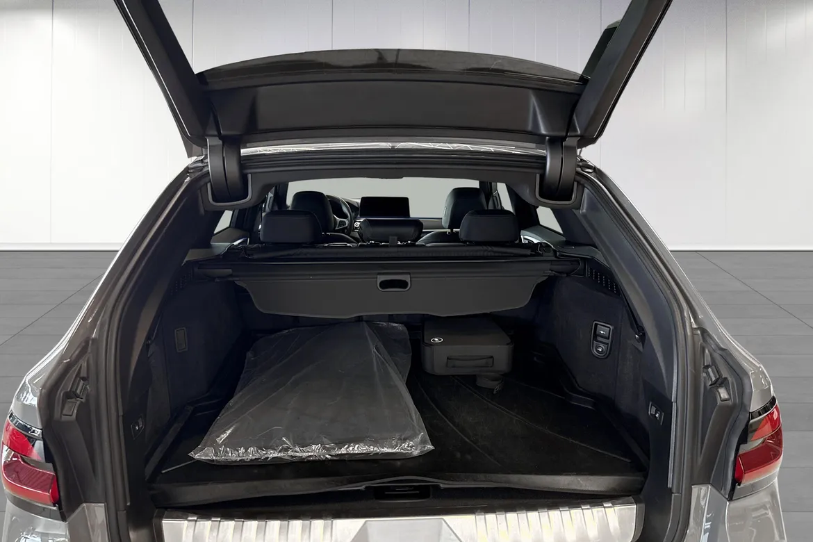 picture of a car