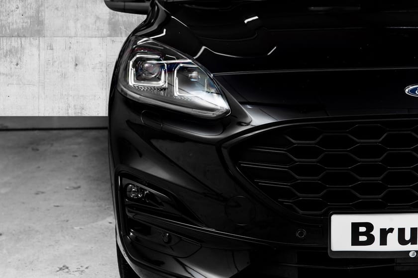 Bilde 2 av Ford Kuga Plug-In Hybrid 2.5 l  PHEV ST-Line /Krok/Adaptiv Cruise /Head Up