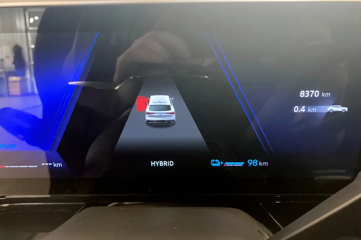 Renault Rafale E-Tech 4×4