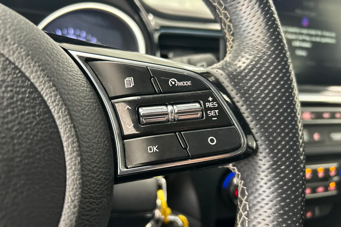 picture of a car