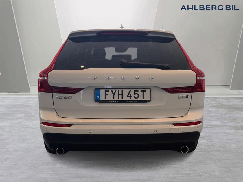 Bild 4 av Volvo XC60 B5 AWD Bensin Momentum SEIII. Drag,  Farthållare,  Programbar bränslevärmare,  Rattvärme