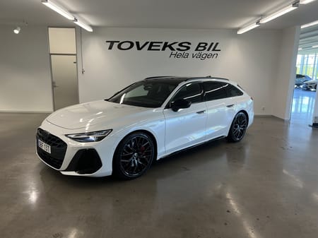 Audi A6 Avant e-hybrid quattro S Line Edition / MOMS