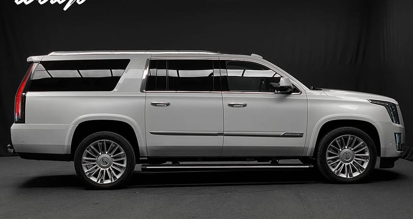 Bild 3 av Cadillac Escalade ESV (EU) V8 LW Platinum Edt /Sv-Såld /Se Spec