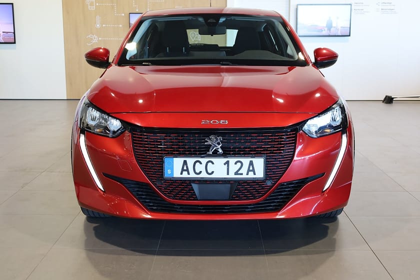 Bild 3 av Peugeot e-208 e-208 136hk | Carplay |