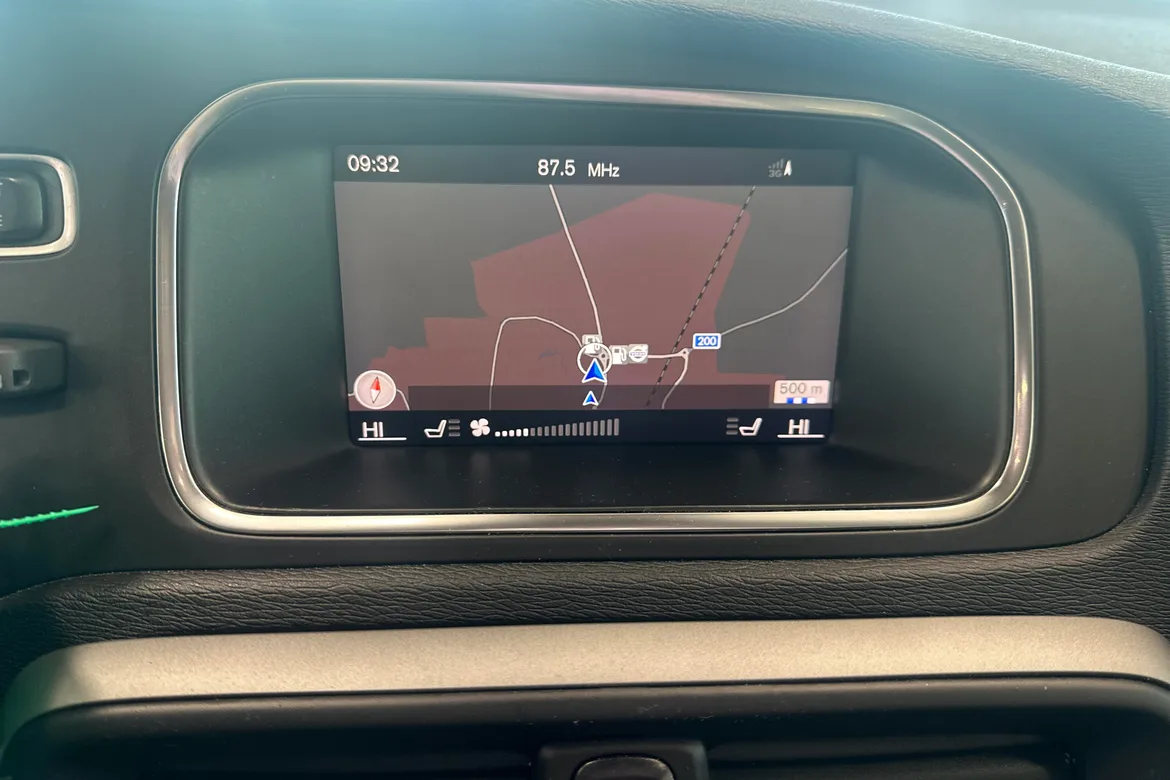 picture of a car