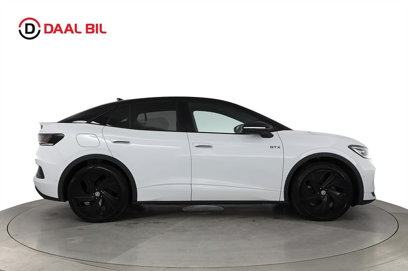 Bild 5 av Volkswagen ID.5 GTX 4M 340HK TOP SPORT P-VÄRM DRAG 360° MASSAGE