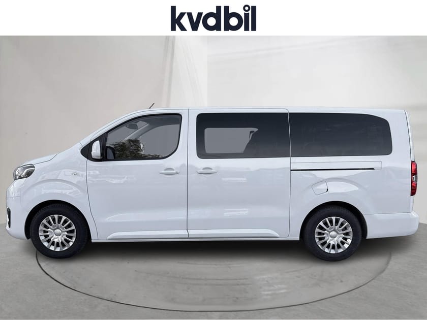 Bild 2 av Toyota Proace Verso 2.0D (140hk) 9-sits