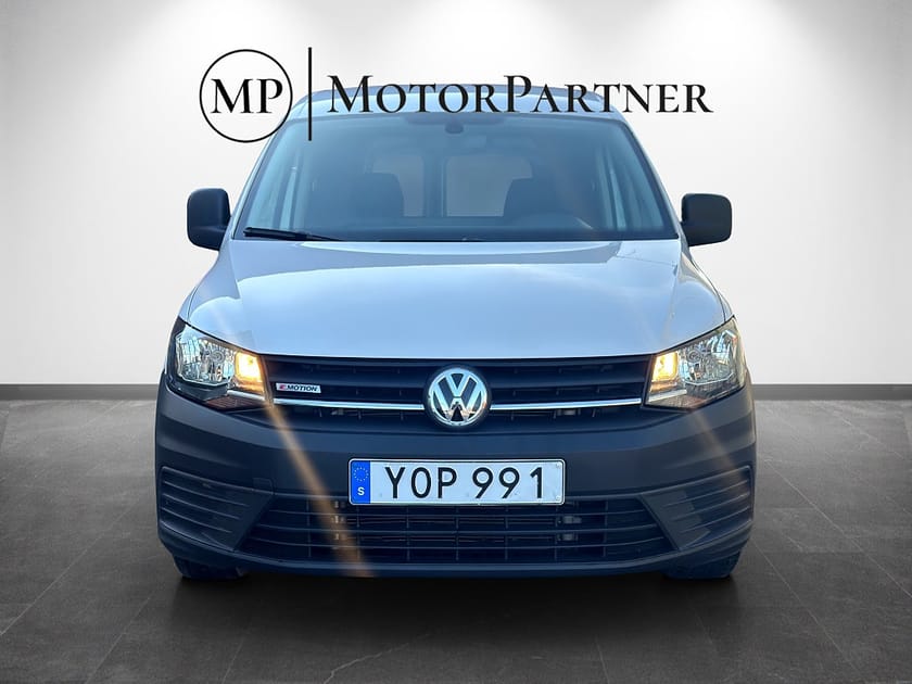 Bild 2 av Volkswagen Caddy Van 2.0 TDI 4Motion Värmare Dragkrok Inredning MOMS