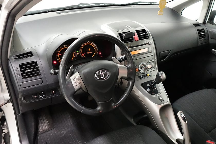 Bild 5 av Toyota Auris 5dörr 1.6 Dual VVT-i Aut Dragk Nybesiktigad Nykoppling