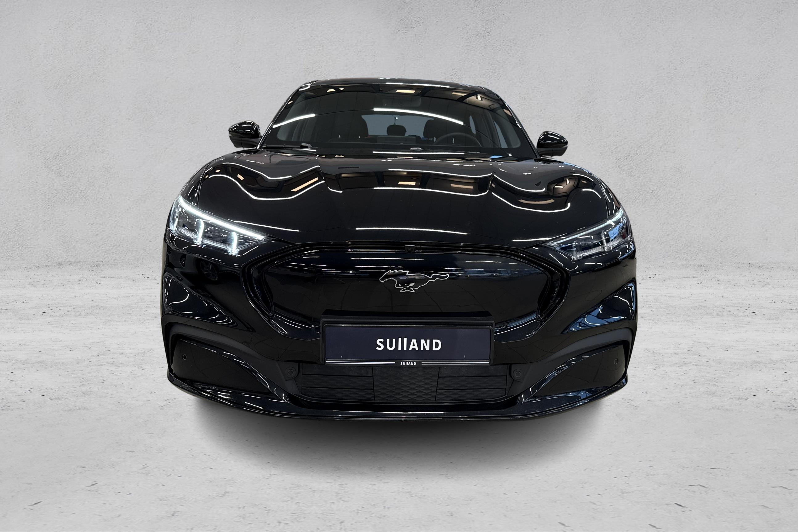 Thumnail bilde 2 av Ford Mustang Mach-E Long Range AWD