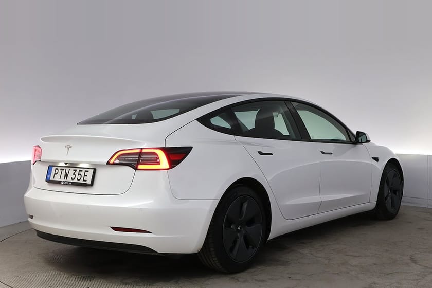 Bild 5 av Tesla Model 3 Standard Range Plus Refresh (Autopilot) Pano