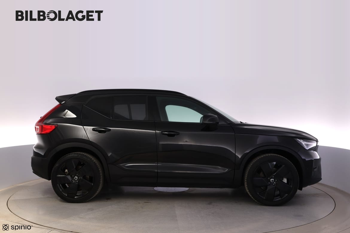 Volvo EX40 2025 - miniatyr 2