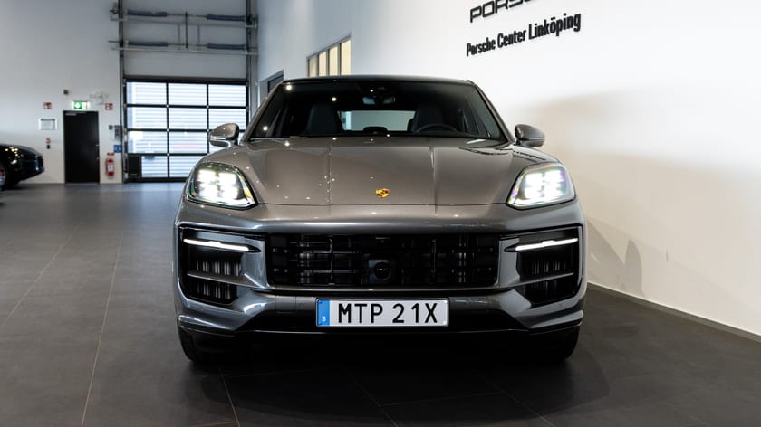 Bild 2 av Porsche Cayenne Coupé E-Hybrid Coupe -Leasebar /VAT
