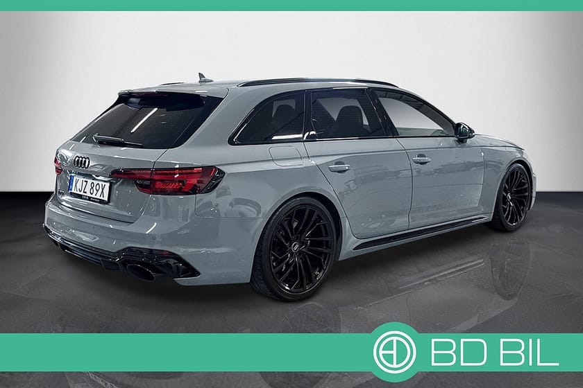 Bild 4 av Audi RS 4 Avant RS4 V6 QUATTRO 450HK / KOLFIBER / MATRIX / NARDO