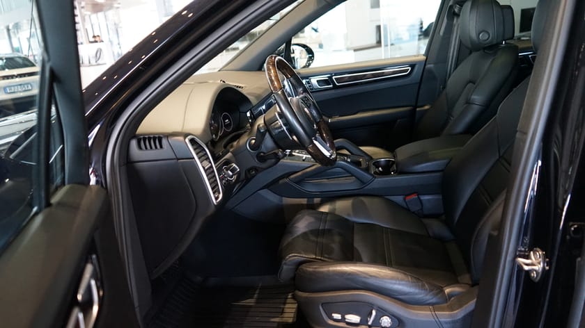 Bild 5 av Porsche Cayenne E-Hybrid 