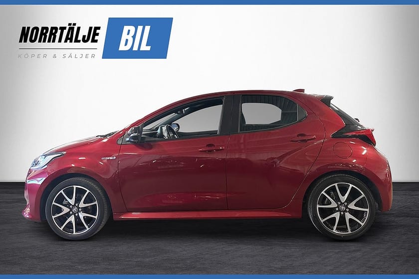 Bild 3 av Toyota Yaris Hybrid CVT 116 HK STYLE 12 MÅN RELAX GARANTI NYSERV 17"