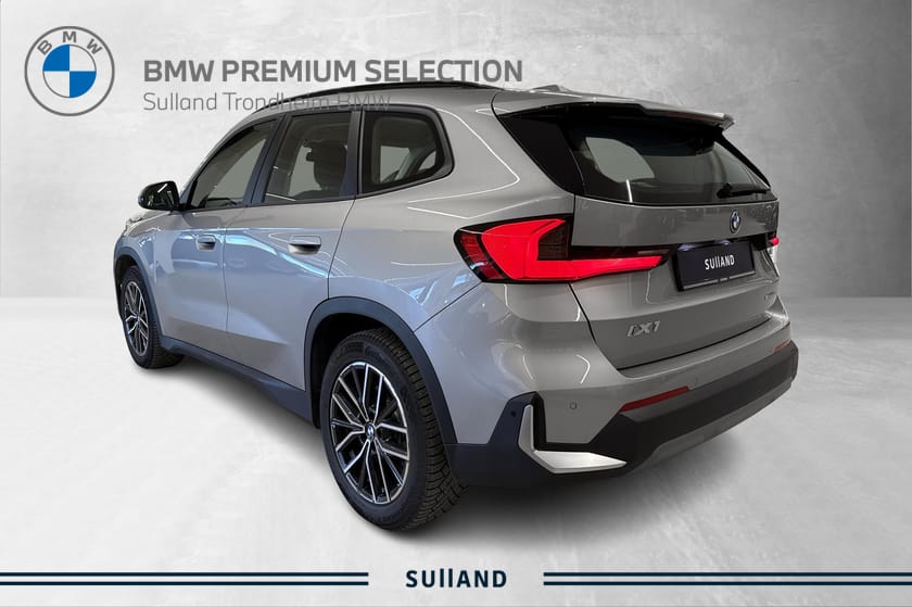 Bilde 3 av BMW iX1 eDrive20 eDrive 20/Krok/Sportsseter/Serviceavtale/Rattvarme