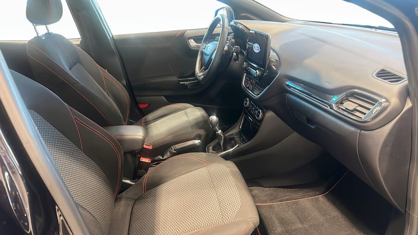 Bild 3 av Ford Puma ST-Line 1,0 EcoBoost 125hk Manuell 1995kr/mån Privatleasing