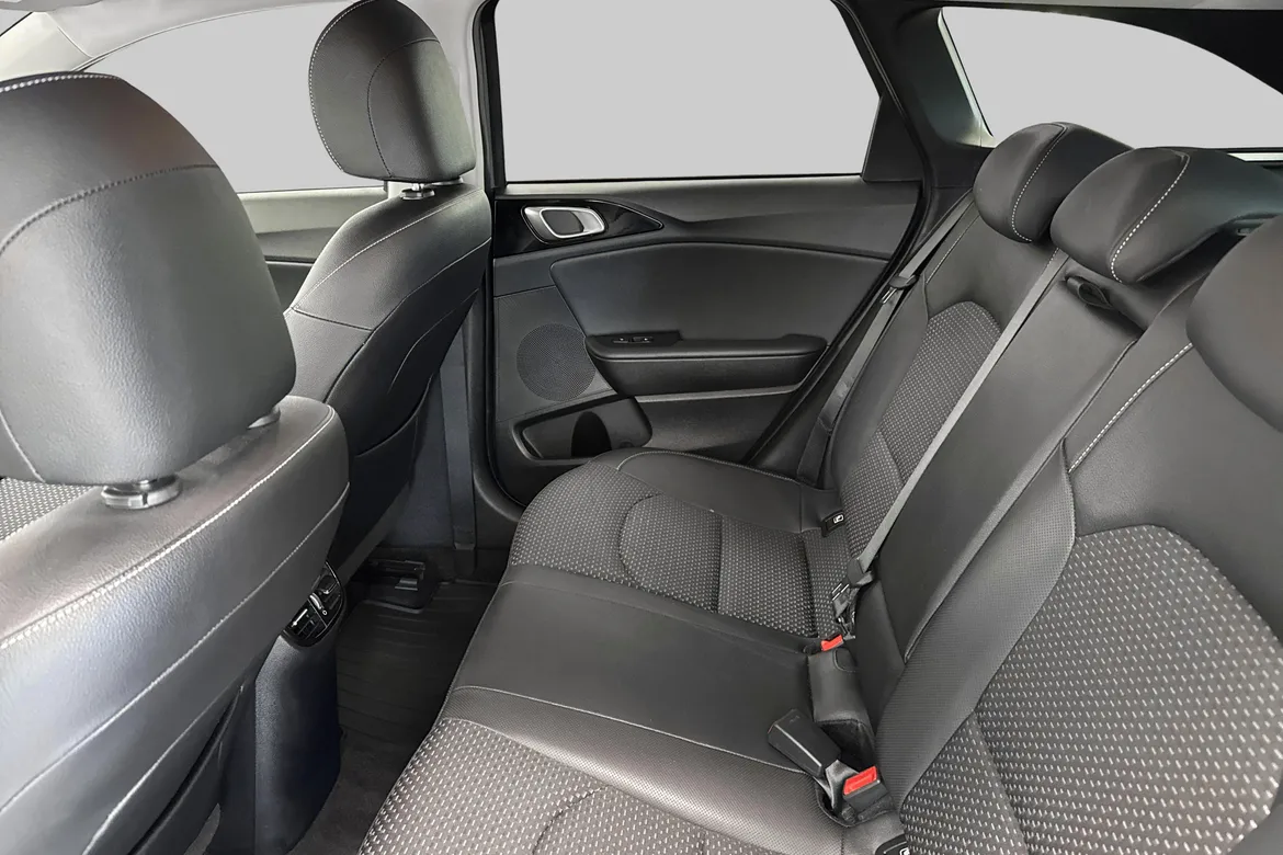 picture of a car