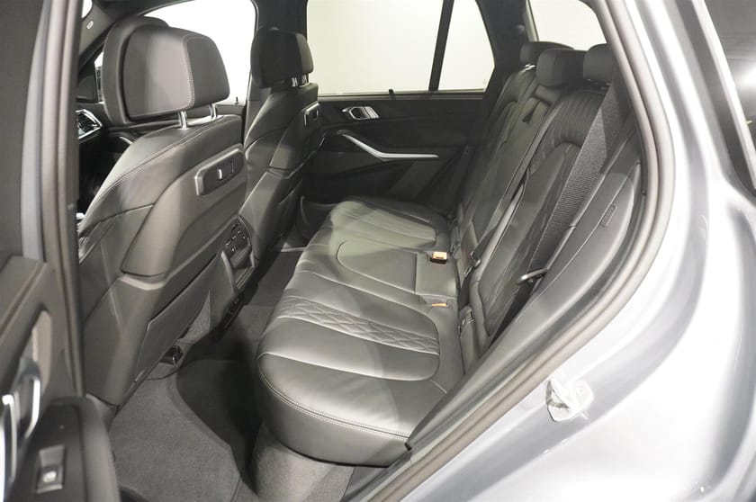 Bild 5 av BMW X5 xDrive50e M Sport Business Ed Drag DA Pro H K