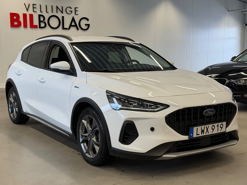 Bild 4 av Ford Focus Active 1.0 EcoBoost Hybrid Business Kamera Rattvärme