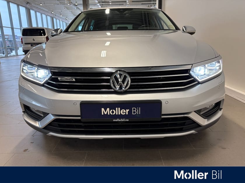 Bilde 4 av Volkswagen Passat Alltrack 2,0 TDI 190hk 4M aut Exclusive (K)