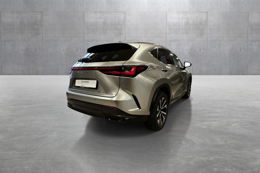 Bilde 5 av Lexus NX 450h+ 2.5 Bensin PHV Automat (E-CVT) 4WD Executive Tech