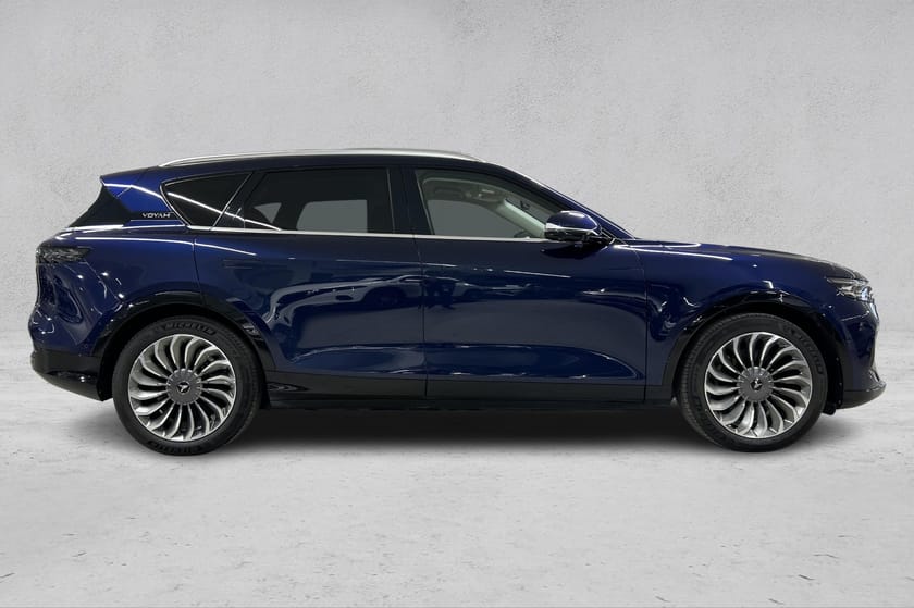 Bilde 3 av Voyah Free Premium 4x4 I Panoramatak I Luftfjæring I Skinn I 20"