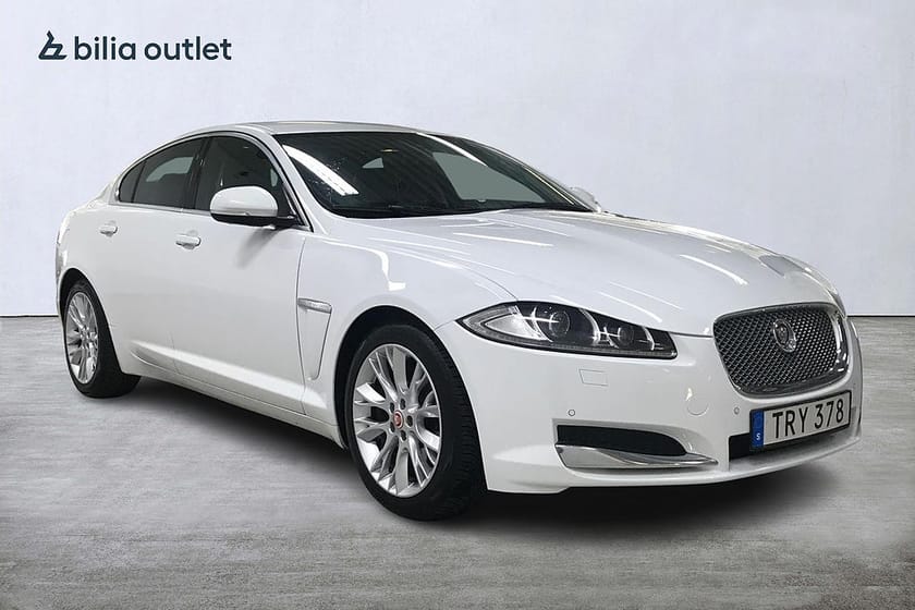 Bild 4 av Jaguar XF 2.2 TDi4 aut Luxury 163hk Navi Rattvärm Backkamera