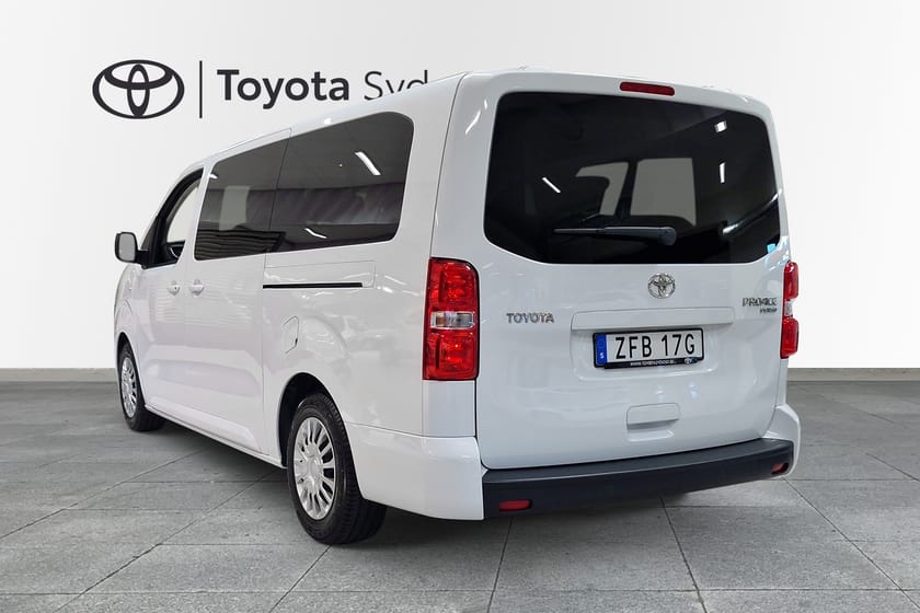 Bild 4 av Toyota Proace Verso 2,0D 145 hk Shuttle 9-sits