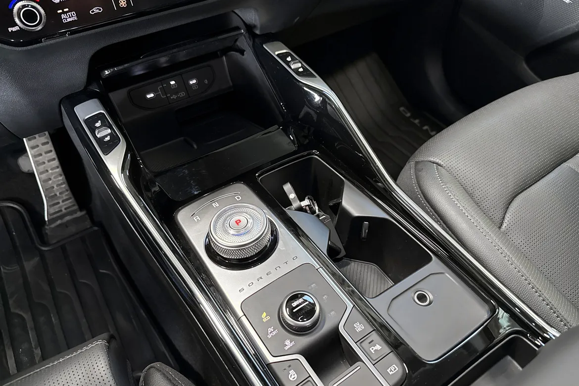 picture of a car