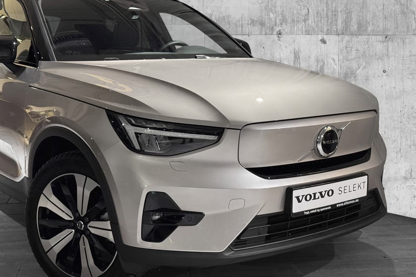 Bilde 2 av Volvo XC40 Recharge Single Motor Extended Range PLUS SINGLE| H.FESTE | NAVI | KAMERA