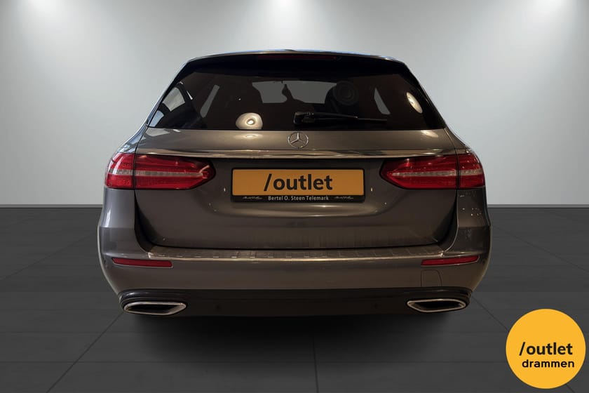 Bilde 4 av Mercedes-Benz E 400 T d 4MATIC / Mye utstyr /