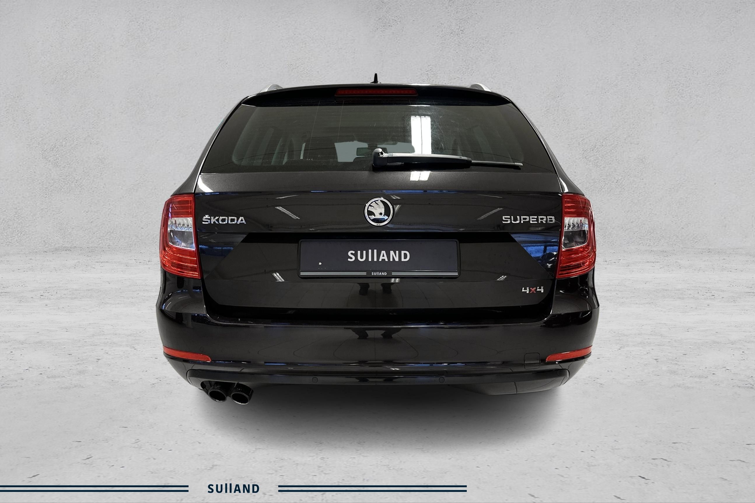 Thumnail bilde 3 av Škoda Superb Stasjonsvogn