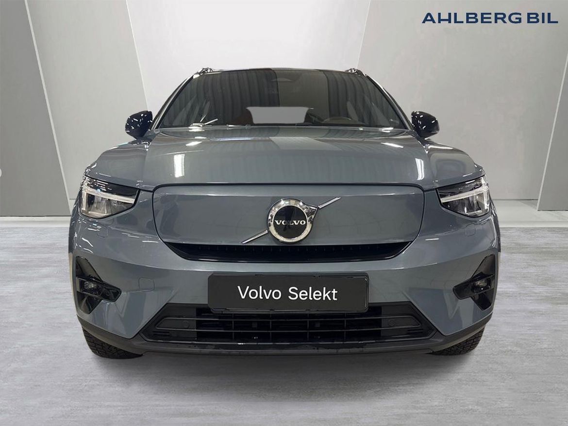 Volvo XC40 2023 - miniatyr 4