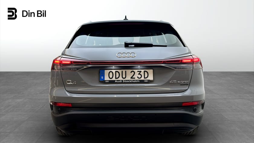 Bild 5 av Audi Q4 45 e-tron quattro Drag/Assistanspaket KAMPANJ