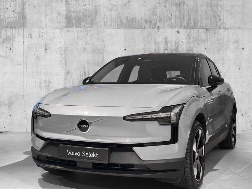 Bilde 1 av Volvo EX30 Twin Motor Performance Plus - Hengerfeste/Harman Kardon/Varme ratt
