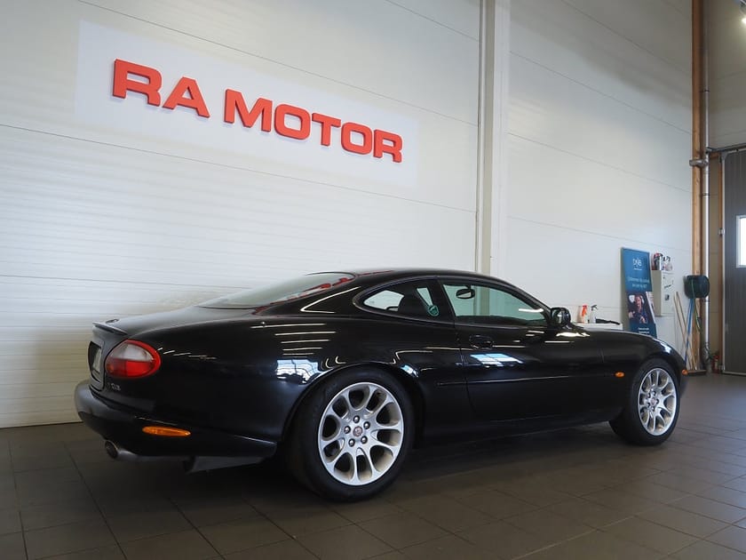 Bild 5 av Jaguar XKR 363hk Supercharged | Bra skick | 1 ägare sedan 2001 |