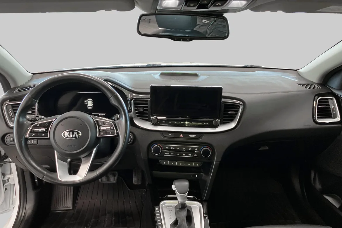 picture of a car