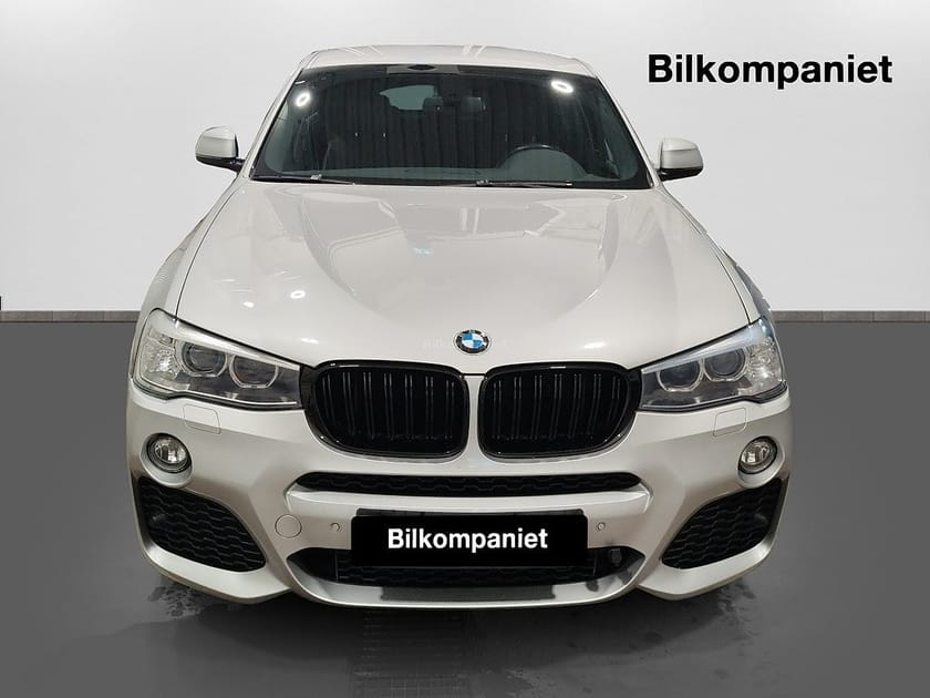 Bild 2 av BMW X4 xDrive20d Steptronic M Sport (Vinterhjul, Dragkrok)