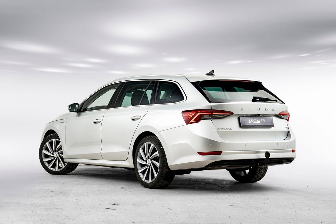 Škoda Octavia Combi iV DSG Sequential, 204hp, 2021