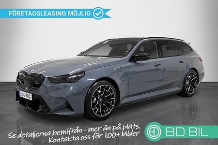 BMW M5 Touring 727HK / PANORAMA / B&W / MOMS / SERVICEAVTAL