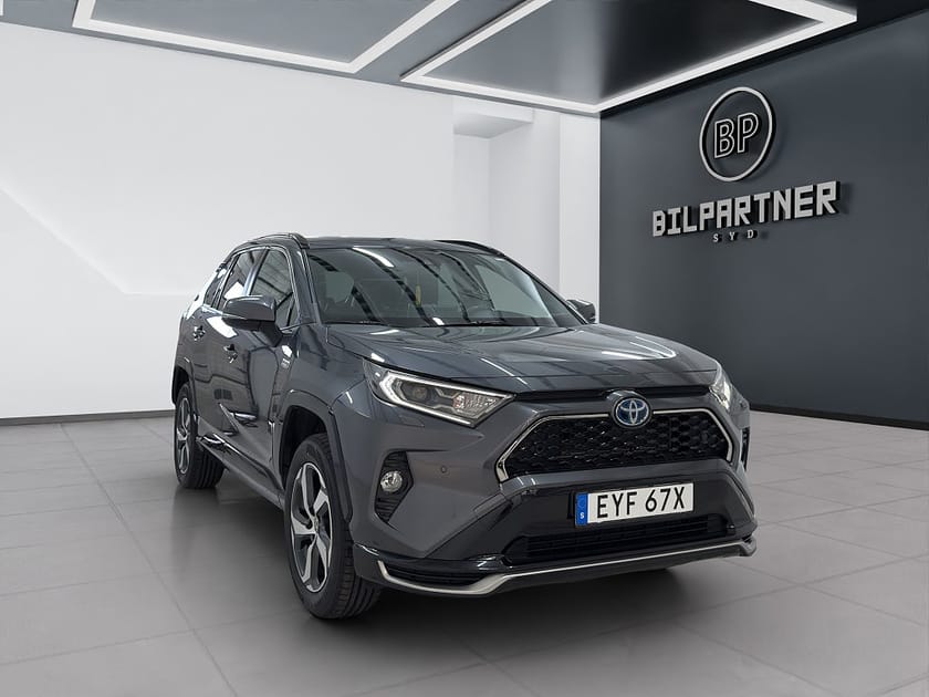 Bild 2 av Toyota RAV4 Laddhybrid Plug-in Hybrid E-CVT X-Edition/Navi/B-Kamera/Carplay