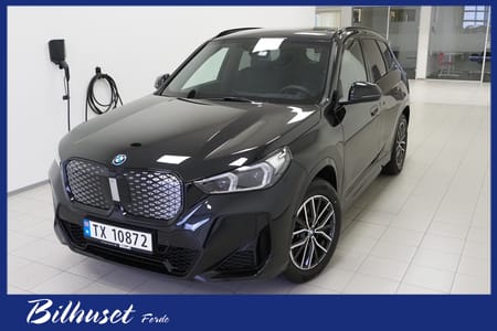 BMW iX1 xDrive30