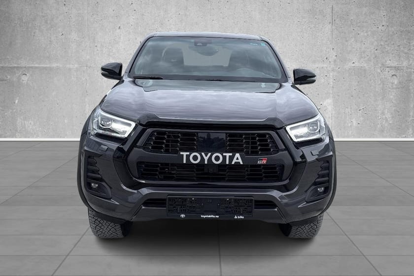 Bilde 3 av Toyota Hilux Dobbelcab D-CAB 2.8 diesel Aut GR SPORT