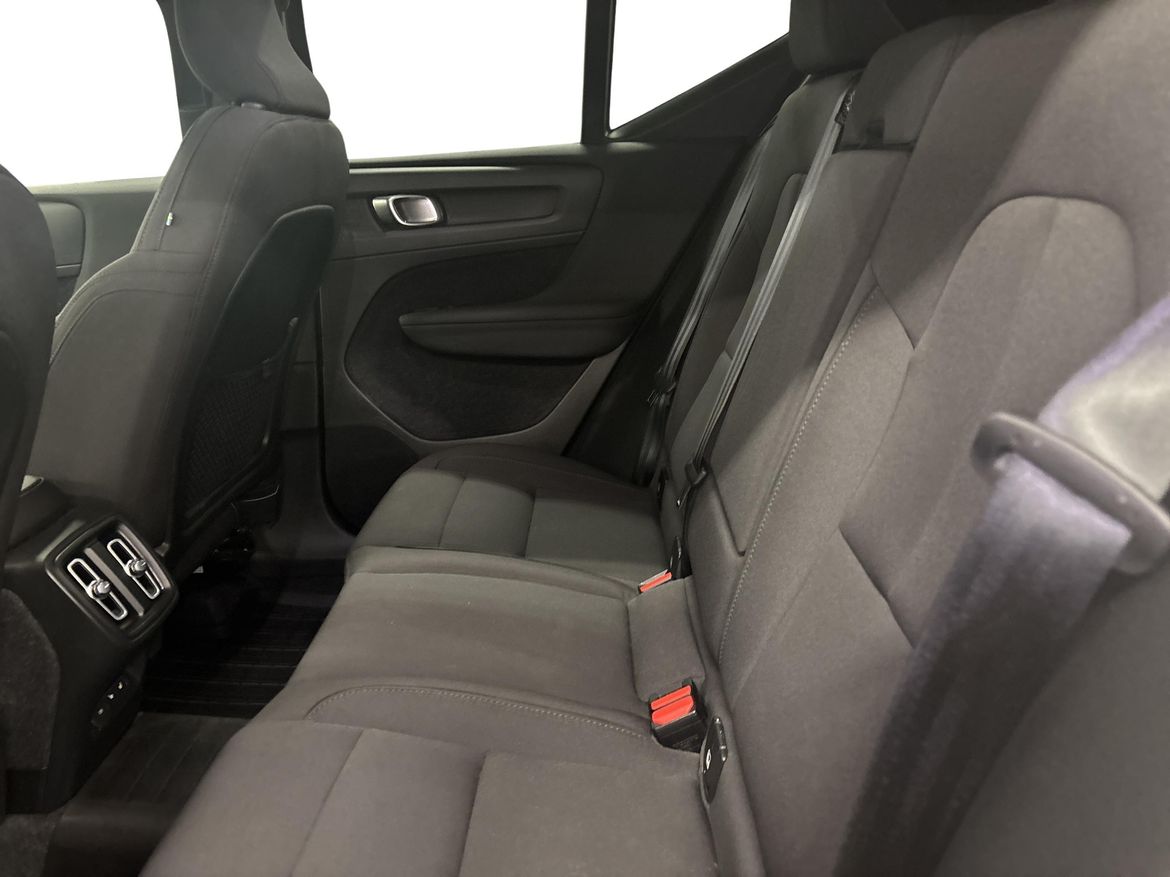 Volvo XC40 2021 - miniatyr 7