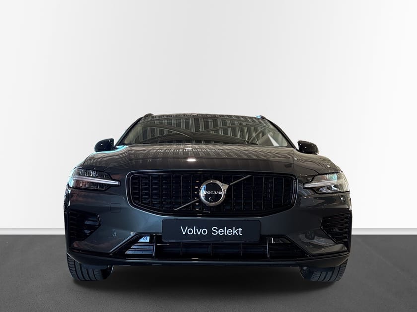 Bild 3 av Volvo V60 T6 Plus Dark Nordic Edition Drag H/K 360 Kamera