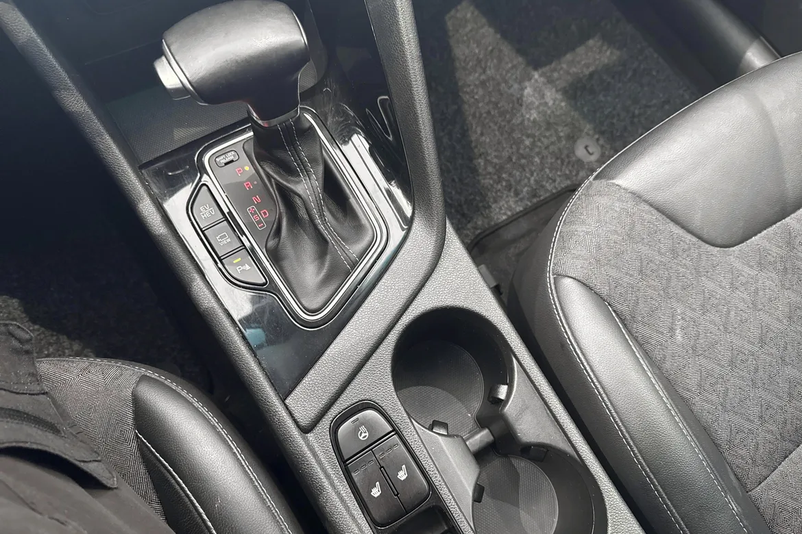 picture of a car